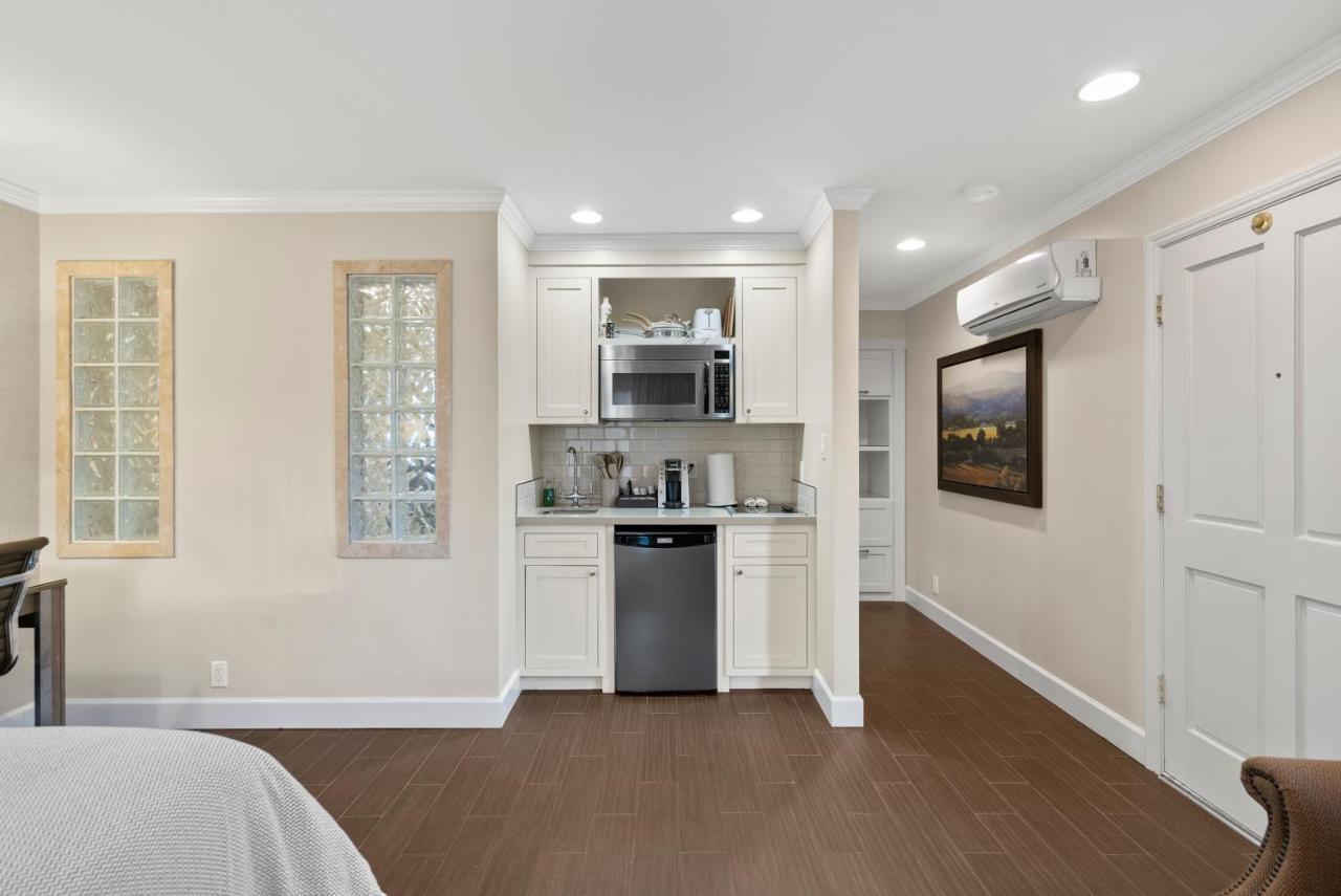 Silverado Luxury 1 Bedroom *